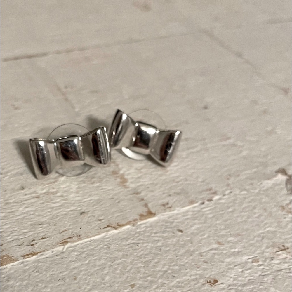 Kate Spade bow earrings